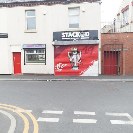 Villa L.F.C Townhouse In Anfield Liverpool Esterno foto